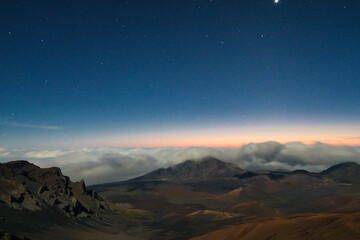 Über den Wolken am Haleakalā auf Maui, Hawaii © m4ry