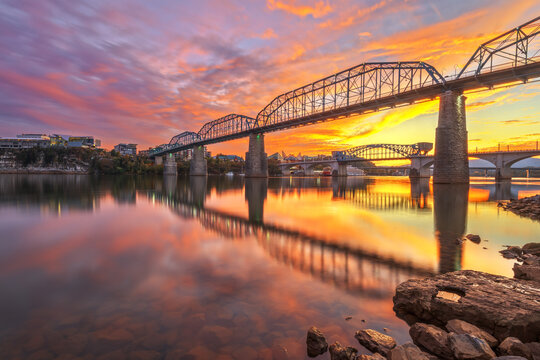 Chattanooga, Tennessee, USA After Sunset 706