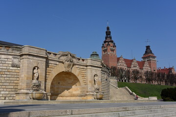 Stettin/Szczecin in Polen, Aufgang zu den Hakenterrassen , Marineakademie
