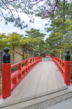 仙台の瑞巌寺の五大堂にかかる、すかし橋の風景