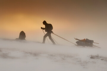Fighting with bad weather. Polar expedition. Winter storm