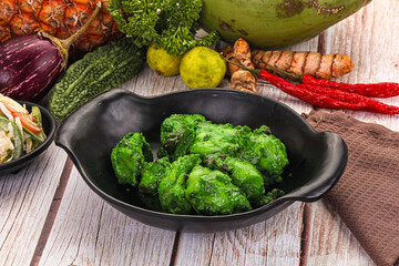 Indian green chicken mint tikka