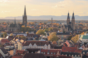 Fototapeta premium Blick vom Dom zu Speyer über die Altstadt auf Gedächtniskirche und St. Joseph