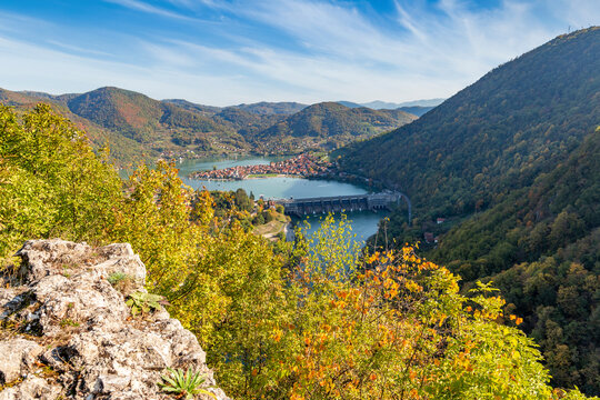 View of the Drina River and Mali Zvornik hydroelectric power plant on an autumn day from Zvornik Fortress