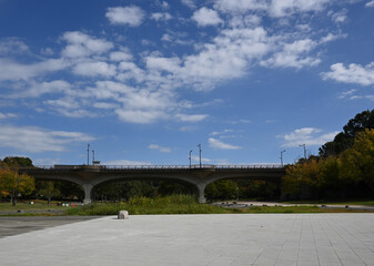 陸橋、21世紀の森と広場にて、千葉県松戸市