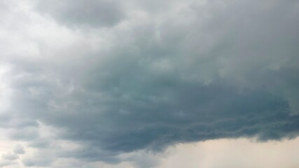 Obraz premium Dark Storm Clouds Gathering Before Rain