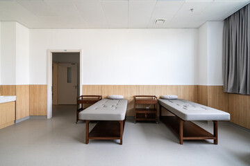 massage bed in a TCM clinic