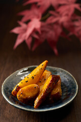 秋の味覚の大学芋イメージ