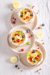 Traditional New York cheesecake flavored with vanilla and lemon.