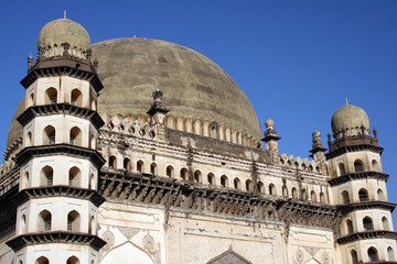 tower of mosque © abc foto