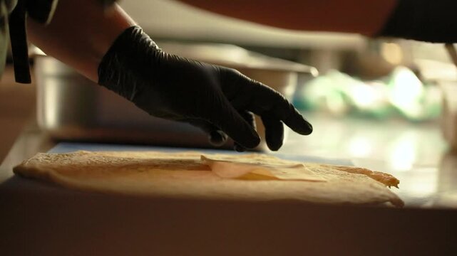 Preparing a vegetarian cordon bleu with cheese and plant-based filling