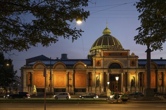 Illuminated Ny Carlsberg Glyptotek or New Carlsberg Glyptotek in the evening, Art Museum of Sculpture and Painting, Hans Christian Andersens Boulevard, Copenhagen, Denmark