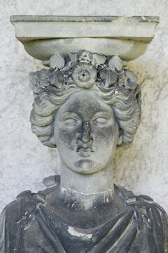 Caryatid in the shape of a herm, sandstone, Municipal Lapidarium, City of Stuttgart, Baden-W&uuml;rttemberg, Germany
