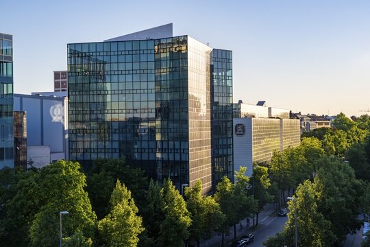 Modern office building, L&ouml;wenbr&auml;u brewery building in the evening light, Stiglmaierplatz, Munich, Upper Bavaria, Bavaria, Germany