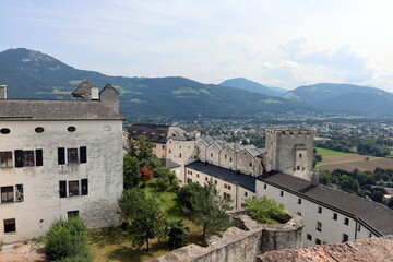 Obraz premium Die Hohensalzburg im Zentrum von Salzburg