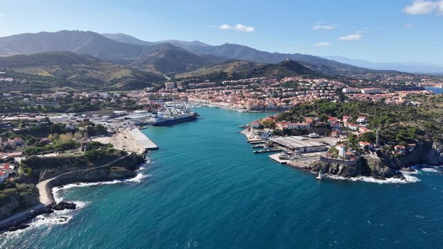 Port Vendres (66660) dans les pyr&eacute;n&eacute;es orientales en Occitanie (France)