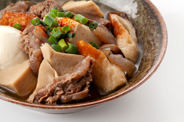 牛すじの煮物