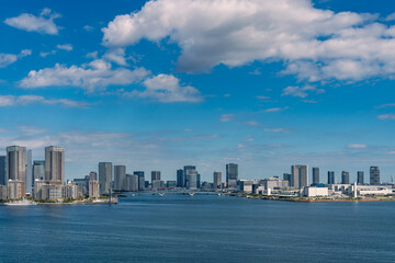 Fototapeta premium 東京レインボーブリッジからの景観