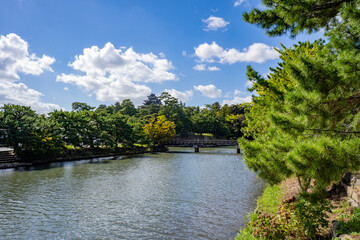 Fototapeta premium 松江城の宇賀橋の風景