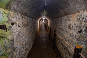 石原岳堡塁跡の地下通路の風景