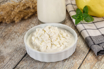 Grain cottage cheese with sour