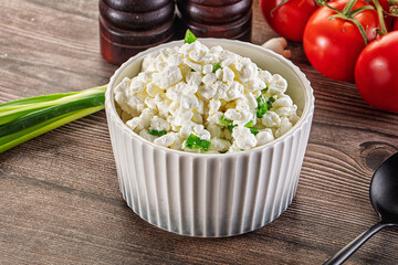Cottage cheese with green onion