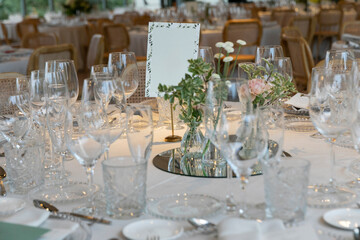 mesa, cena, restaurante, boda, servilleta, configuracion, cuchillo, cubertería, mantel, decoraciones, celebraciones, lugar, plata, banquete, acomodador, almuerzo, de lujo, mobiliario, interiors, fiest