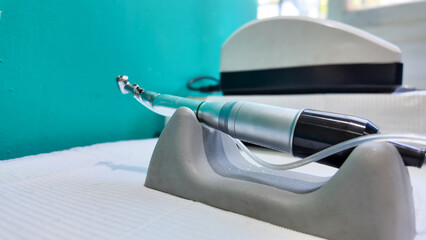 Dental tools, pre- and post-inlay of dental prostheses