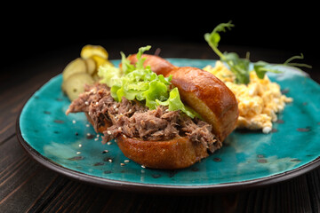 Veal Sandwich with Egg Scramble
