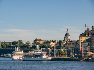 Obraz premium Ships on the Stockholm embankment