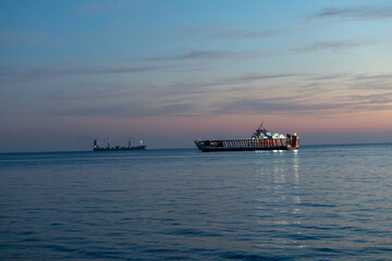 Fototapeta premium ship at the sea