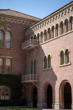 Ivy-covered brick university building in Los Angeles