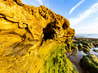 Bizarre Gesteine in der Algarve