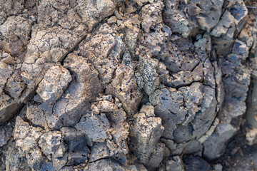 Spherical weathering. Weathered basalt. Koʻolau Range / shield volcano. Moanalua Valley & Moanalua Ridge Trail to the Haiku Stairs (Stairway To Heaven), Honolulu, Oahu, Hawaii. Koolau Basalt 