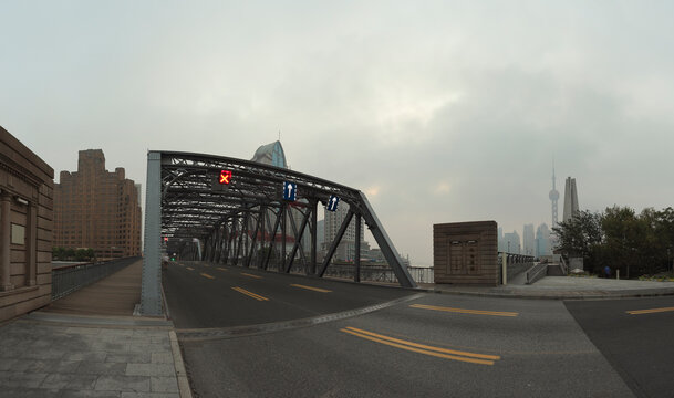 Shanghai medieval garden bridge 