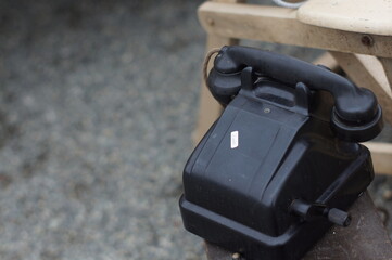 アンティーク屋さんの黒電話