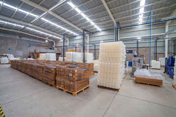 F&aacute;brica de Pl&aacute;sticos PET: Proceso de Fabricaci&oacute;n y Transformaci&oacute;n