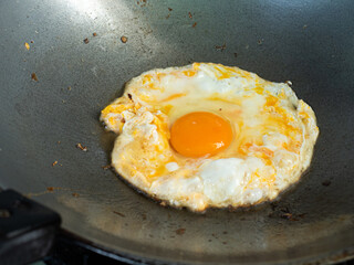 frying egg