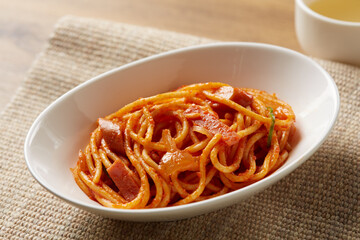 日本発祥のパスタ料理、シンプルなナポリタン