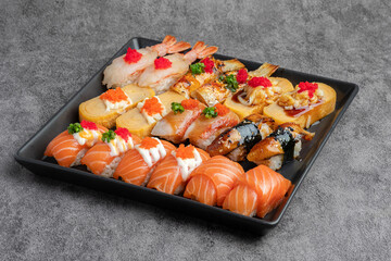 Deluxe Japanese Nigiri Set with Salmon, Shrimp, and Tamagoyaki