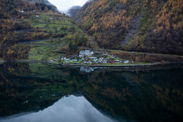 Winding Road into Silence &ndash; Autumn Morning in M&oslash;llsbygda, Norway