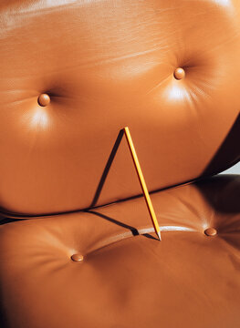 Pen on padded leather 