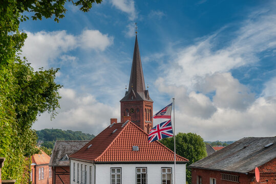 Plon is located in the Plon District, in the state of Schleswig-Holstein, Germany. It is situated on the shore of a large lake.