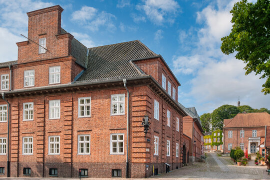 Plon is located in the Plon District, in the state of Schleswig-Holstein, Germany. It is situated on the shore of a large lake.
