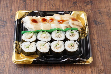 穴子寿司　穴子巻