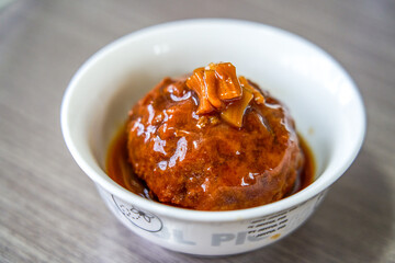 Delicious and flavorful braised lion's head meatballs (Chinese dish)