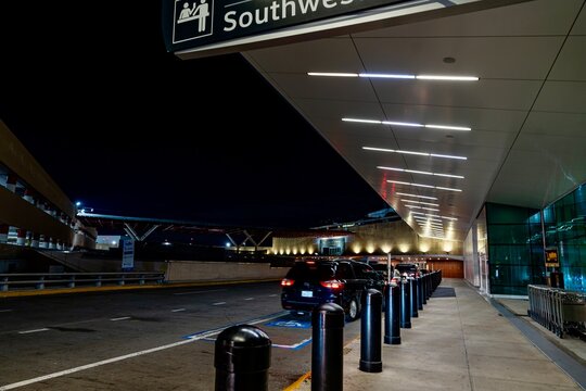 Houston, TX, USA - November 5, 2025
- Houston Hobby Airport in the area where travelers are being dropped off in the early morning hours