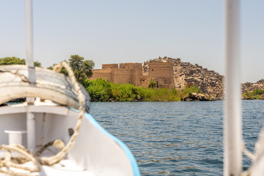 Row of columns at Temple of Isis, Philae Island, Aswan, Egypt

Keywords: Aswan, Egypt, Temple of Isis, Philae, columns, architecture, archaeology, ancient, heritage, Africa, Middle East, travel, touri