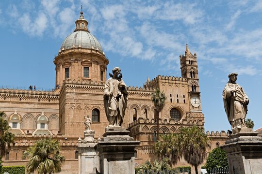 Cattedrale di Palermo was built in the 12th century on the island of Sicily. Italy. Europe.