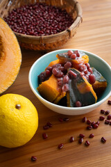 冬至の食べ物　かぼちゃのいとこ煮　南瓜　ユズ　小豆